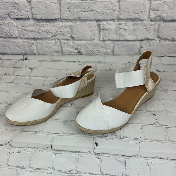 Comfortview Women's The Abra Espadrille Wedge Sandle Close Toe Size 11 - Picture 3 of 9